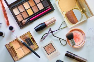 美容部員を辞めたい理由とは？きつい仕事内容と向いていない人の特徴