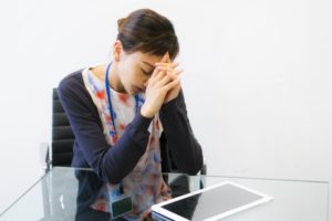 人数が少ない職場は人間関係が難しい。少人数の職場が合わない時の対処法