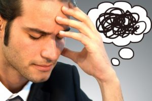 イライラが止まらない原因とは？気分を和らげる方法と予防策を解説