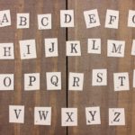 ピアノのコードを初心者向けに解説。コードの仕組みや読み方を覚えよう!