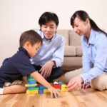 子供の考える力を育てるために親ができる簡単な方法をご紹介します。