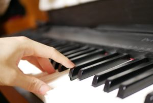 ピアノコードの覚え方。ルールが分かれば劇的に覚えるのが簡単になる！