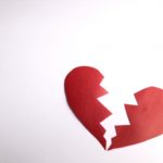 振った側なのになぜか辛くてたまらない…罪悪感から自由になる方法。