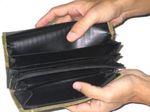 貧乏が辛いと感じる理由は？貧乏生活を楽しむコツや貧困から抜け出す方法