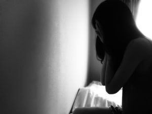 「ブスで辛い」と思った時の対処法。ブスの処世術を身につけよう！