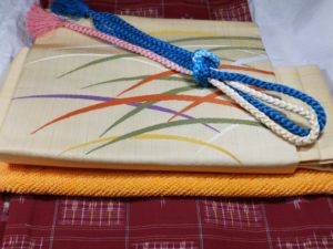 呉服屋の厳しい仕事内容とは？離職率の高い着物屋からは早めの転職を