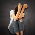 引きこもりの子供が暴力をふるったら?家庭内暴力への対処法とは。