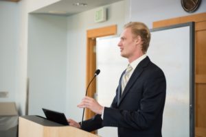 医学生が大学生活で気を付けたい事。講義や試験について詳しく説明。