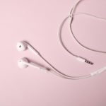 電子ピアノでイヤホンを使うためには変換プラグが必要!