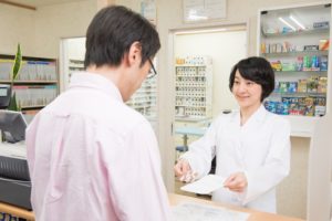 調剤薬局事務は大変な仕事？人気のある仕事のきつい業務内容とは？