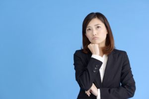 正社員で応募したのに契約社員からと言われた時、注意すべき3つのポイント