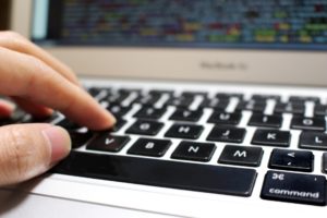 プログラミングキーボードの選び方。自分に合ったキーボードの見つけ方とは。