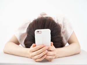 喧嘩別れした彼から連絡がない…彼氏の心理と連絡を取りたい時の対処法。