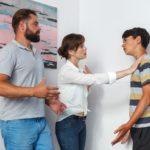 反抗期で不登校の子供への接し方。思春期の子どもに親が出来ることとは。