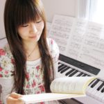 ピアノ初心者の大人のためのレッスン方法。上達するための進めかた。