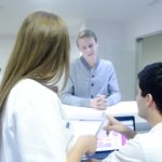 病院の総務はが大変と言われる理由とは?激務で体を壊す前に転職を。