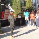 バスガイドは給料が安い?大変な仕事内容と転職に有利なスキルとは。